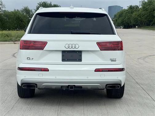 2017 Audi Q7 3.0T Premium