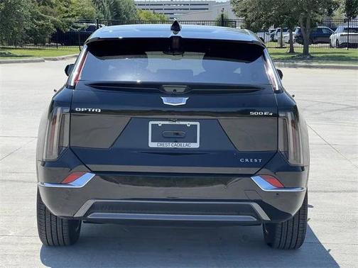 2025 Cadillac OPTIQ Luxury 1