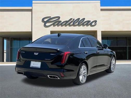 2023 Cadillac CT4 Premium Luxury