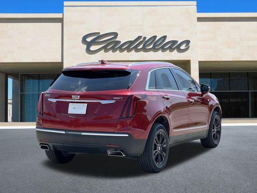2022 Cadillac XT5 Luxury