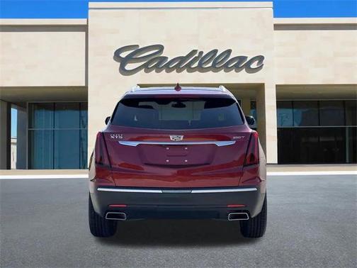 2022 Cadillac XT5 Luxury