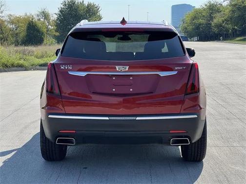 2022 Cadillac XT5 Luxury