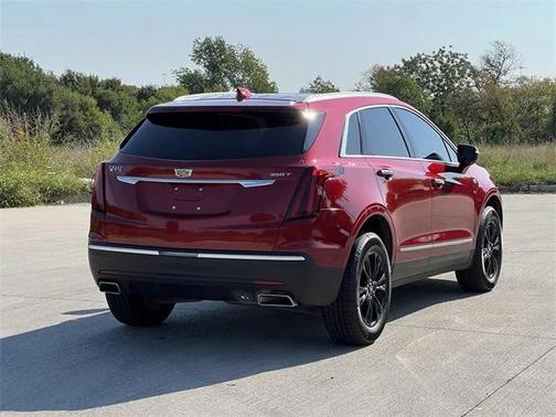 2022 Cadillac XT5 Luxury