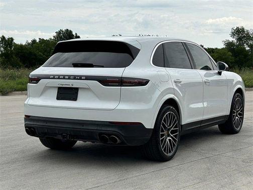 2019 Porsche Cayenne S
