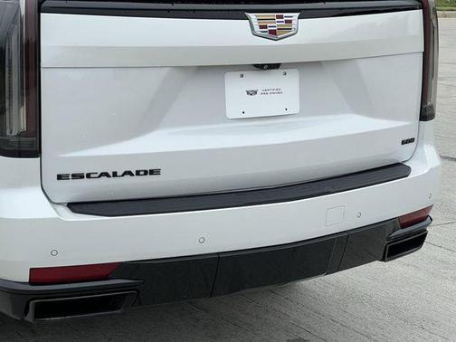 2023 Cadillac Escalade ESV Sport Platinum