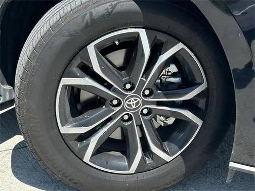 2025 Toyota Sienna Platinum 7 Passenger