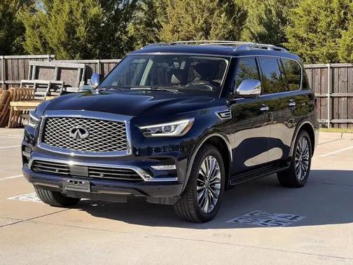2019 INFINITI QX80 Luxe