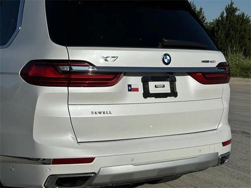 2022 BMW X7 xDrive40i
