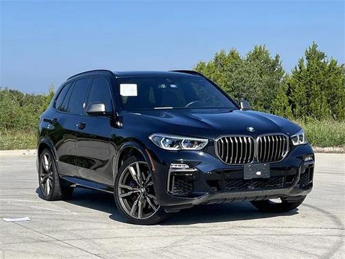 2021 BMW X5 M50i