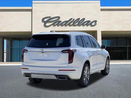 2025 Cadillac XT6 Premium Luxury FWD