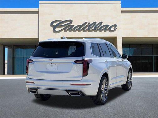 2025 Cadillac XT6 Premium Luxury FWD