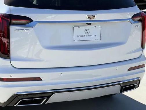 2025 Cadillac XT6 Premium Luxury FWD