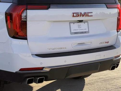 2025 GMC Yukon 4WD AT4