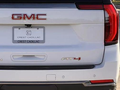 2025 GMC Yukon 4WD AT4