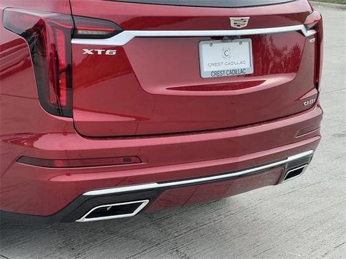 2025 Cadillac XT6 Premium Luxury FWD
