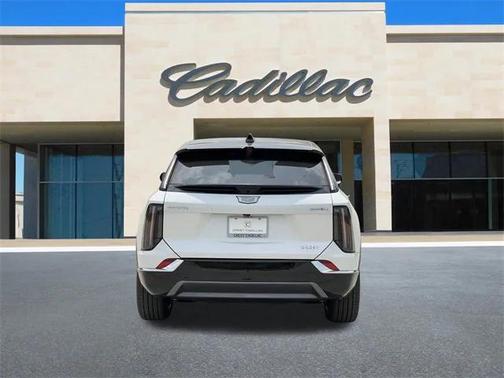 2025 Cadillac OPTIQ Luxury 1