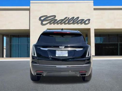 2025 Cadillac XT5 Sport