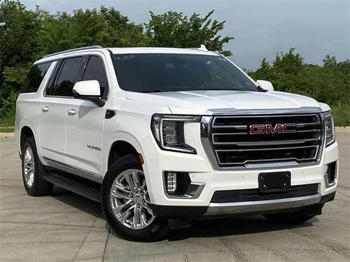 2022 GMC Yukon XL SLT