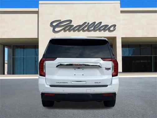 2022 GMC Yukon XL SLT
