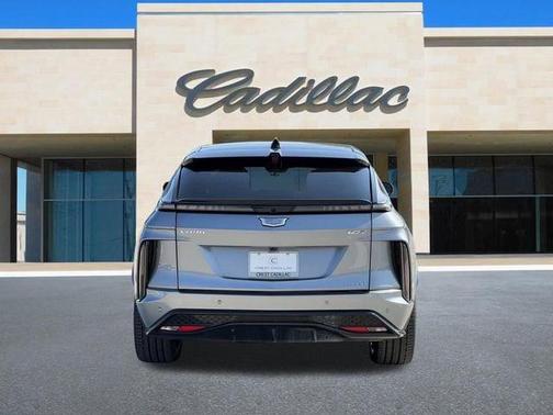 Argent Silver Metallic 2026 Cadillac LYRIQ V Premium