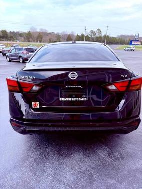 Super Black 2021 Nissan Altima 2.5 SV