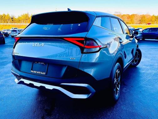 2024 Kia Sportage LX