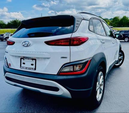 2023 Hyundai KONA SEL
