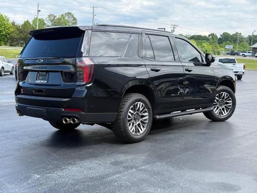 Black 2025 Chevrolet Tahoe 4WD Z71