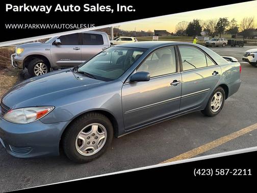 2003 Toyota Camry XLE V6