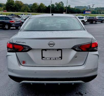 2024 Nissan Versa 1.6 S