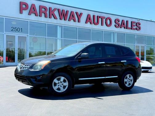 Super Black 2014 Nissan Rogue Select S