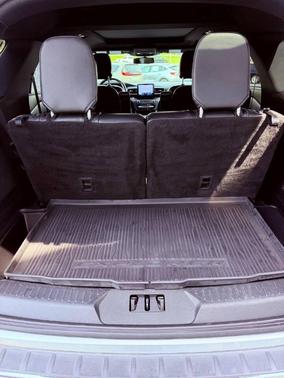 Iconic Silver Metallic 2020 Ford Explorer Limited