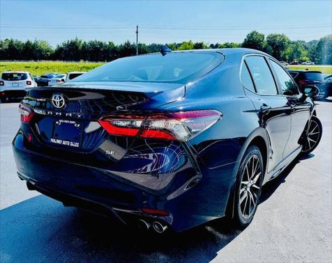 2022 Toyota Camry SE