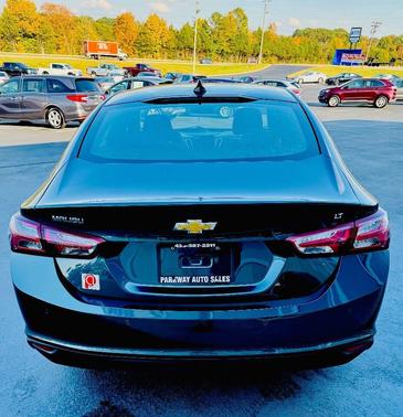 2021 Chevrolet Malibu FWD LT