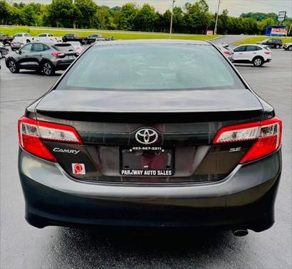 2014 Toyota Camry SE