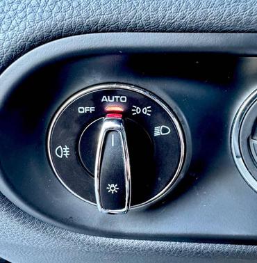 2024 Porsche Macan T AWD 4dr SUV