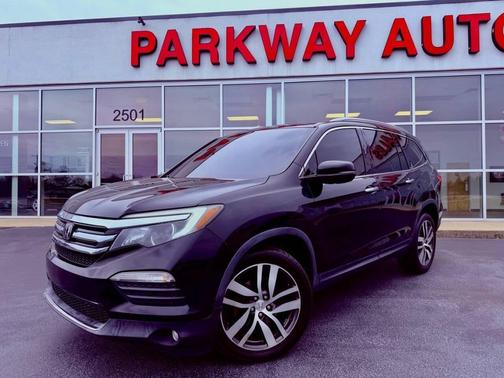 Crystal Black Pearl 2016 Honda Pilot Touring