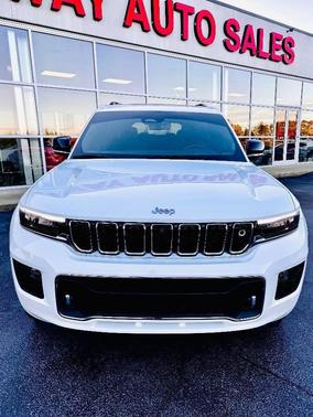 2023 Jeep Grand Cherokee L Overland