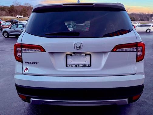 2020 Honda Pilot 2WD EX