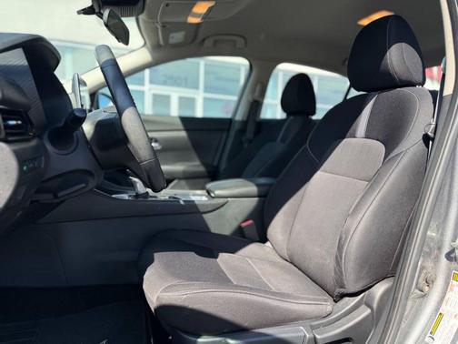 Gun Metallic 2021 Nissan Sentra SV