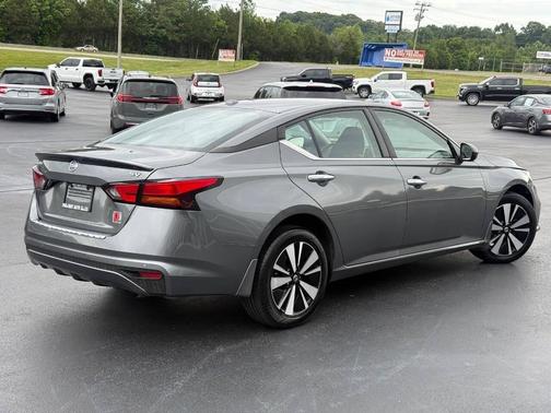 Gun Metallic 2022 Nissan Altima 2.5 SV