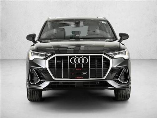 2025 Audi Q3 45 S line Premium