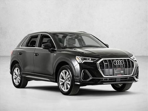 2025 Audi Q3 45 S line Premium