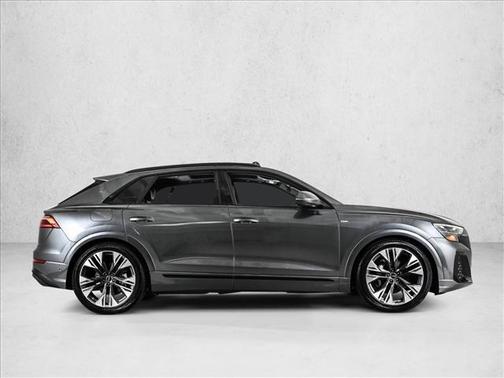 2026 Audi Q8 Premium Plus