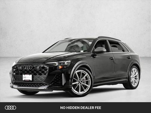 Mythos Black Metallic 2026 Audi RS Q8 performance