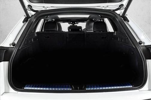 2025 Audi SQ5 3.0T quattro Premium