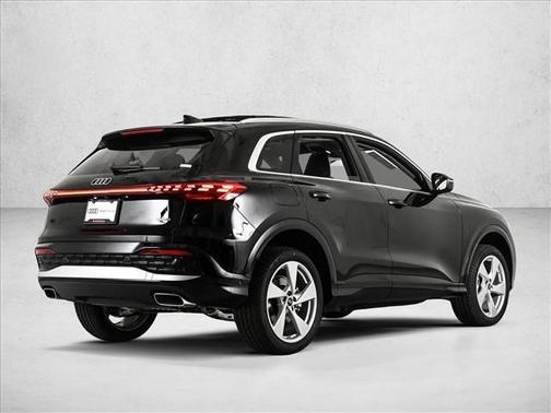 2025 Audi Q5 2.0T quattro Premium