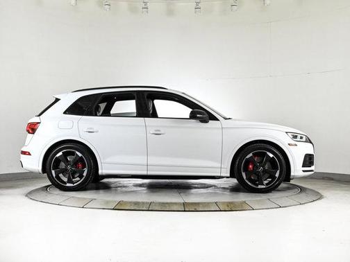 Ibis White 2020 Audi SQ5 3.0T Premium Plus