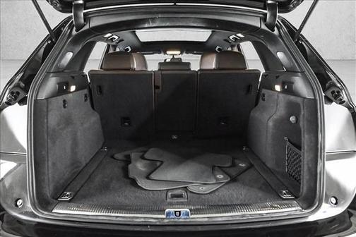 2016 Audi SQ5 3.0T Prestige