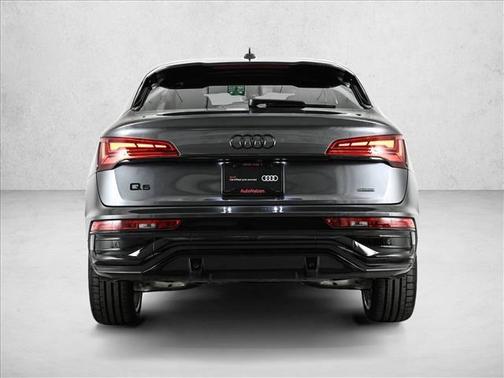 2025 Audi Q5 45 S line quattro Premium